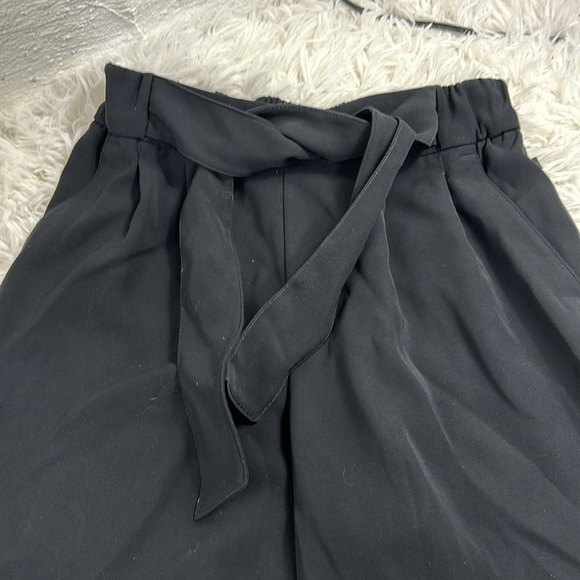 Lululemon Noir Crop Black - Picture 2 of 6